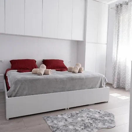 Central Stay Apartment *